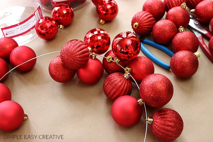 Christmas ornament garland diy